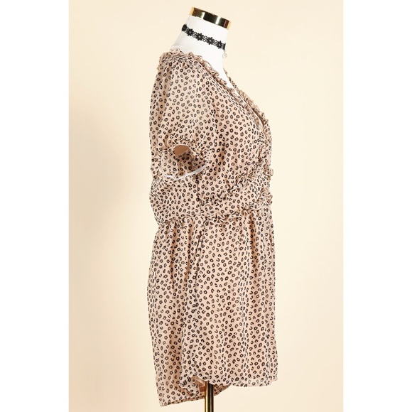 Sz XL Trixxi By Francesca’s Carla Ruffled Animal Print Romper Cream & Black GUC - Picture 2 of 5